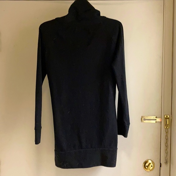 Love Tree black sweater with zipper - Picture 2 of 2